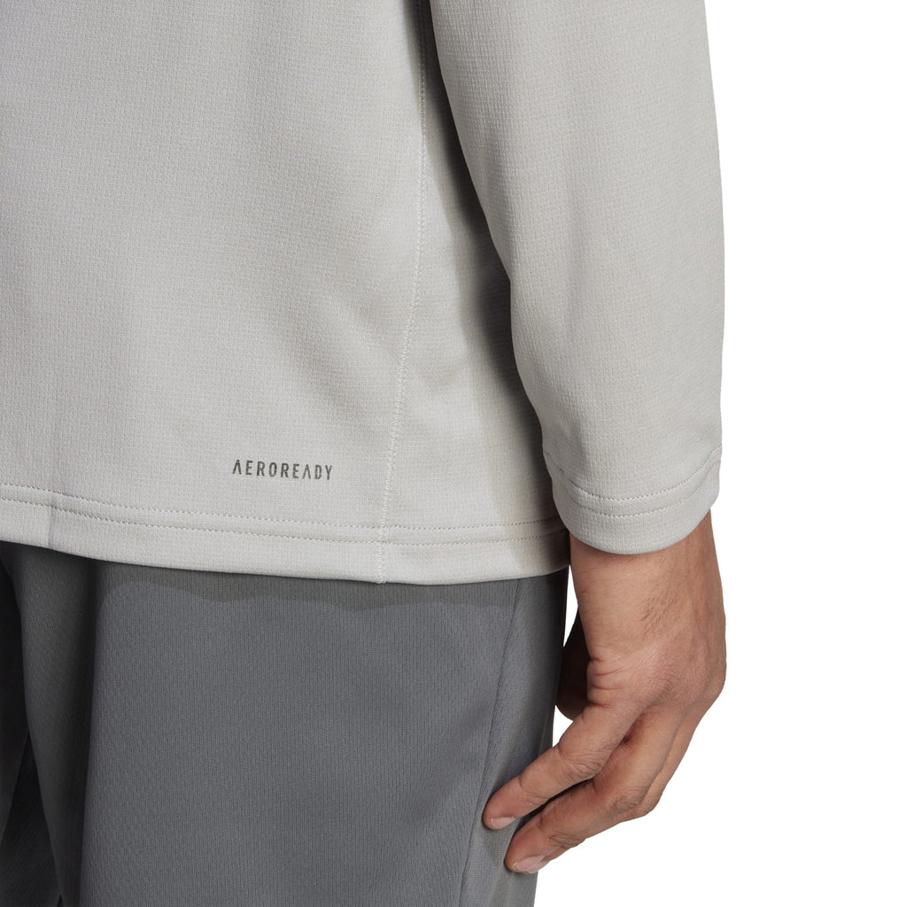 Train Essentials Seasonal Training longsleeve shirt