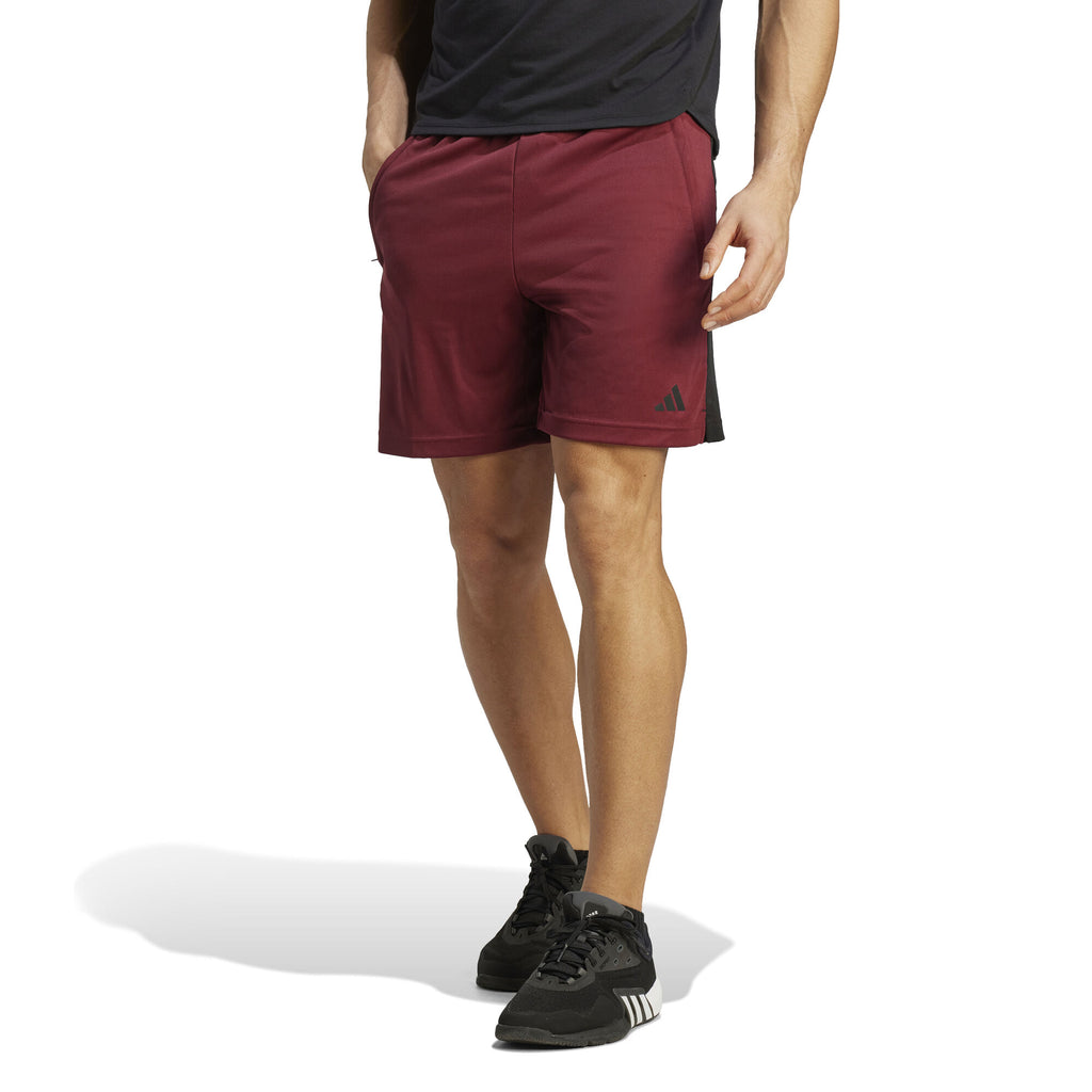 Train Essentials Seasonal Camo short
