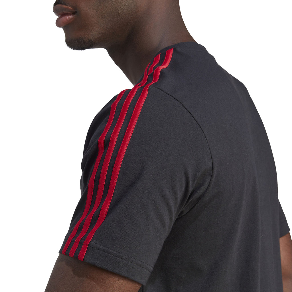 Manchester United DNA 3-Stripes shirt