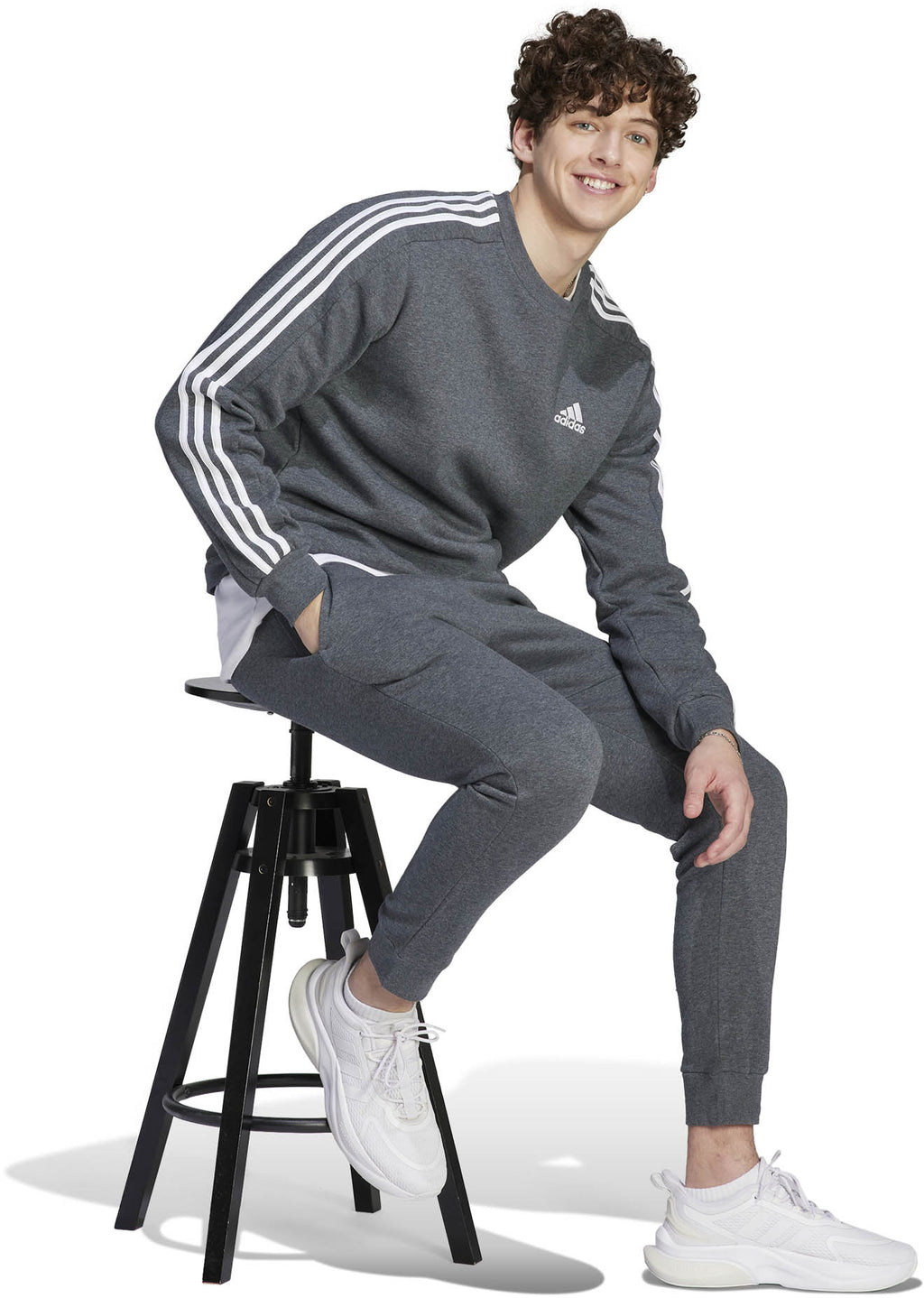 Essentials Fleece 3-Stripes sweater