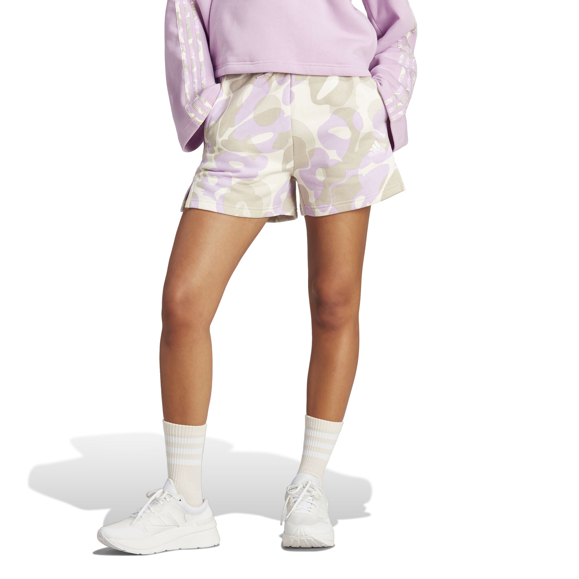 Floral Graphic 3-Stripes Fleece short