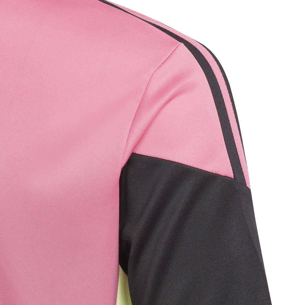 Juventus Training shirt 22/23