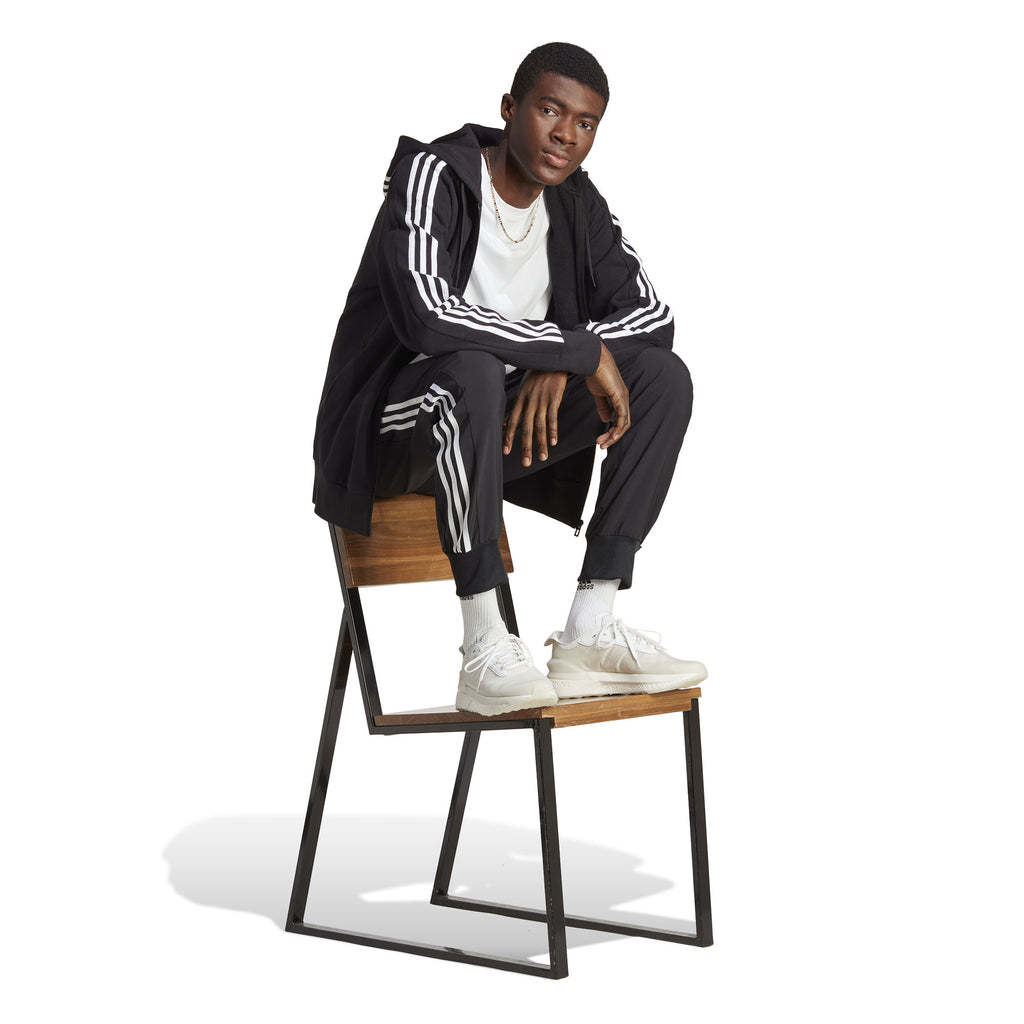 AEROREADY Essentials Tapered Cuff Woven 3-Stripes broek