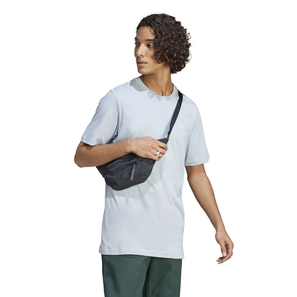 Essentials Single Jersey Geborduurd S Logo shirt