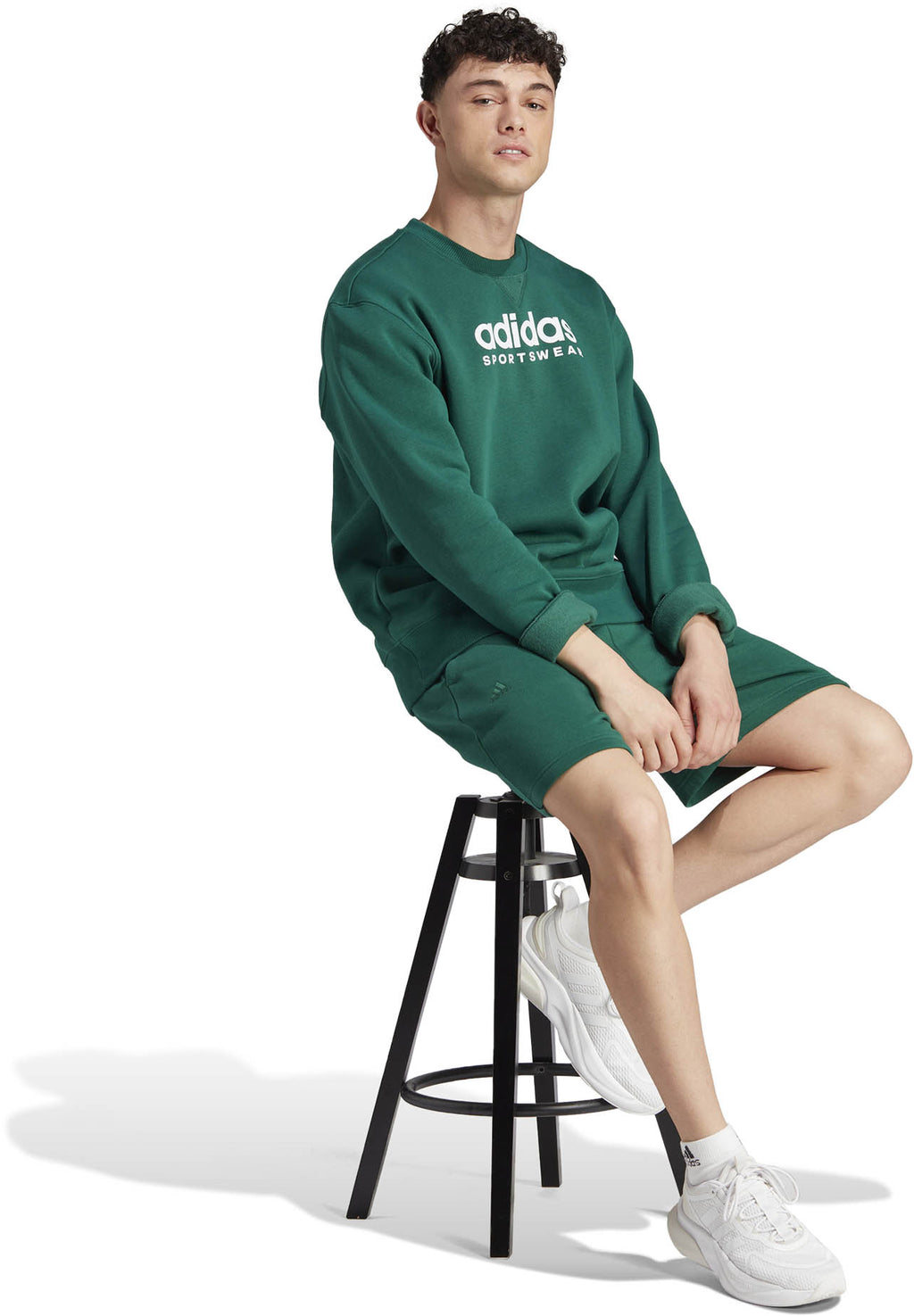 All SZN Fleece Graphic sweater
