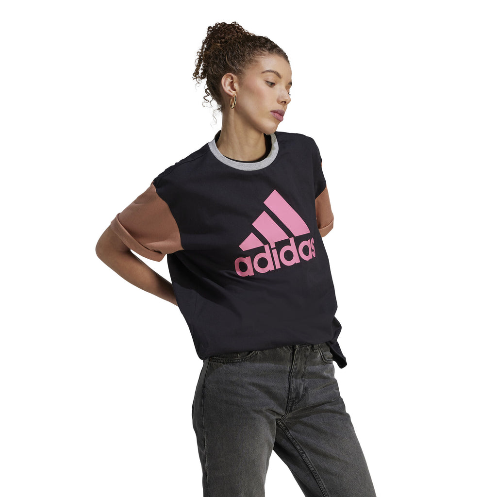 Essentials Big Logo BF shirt