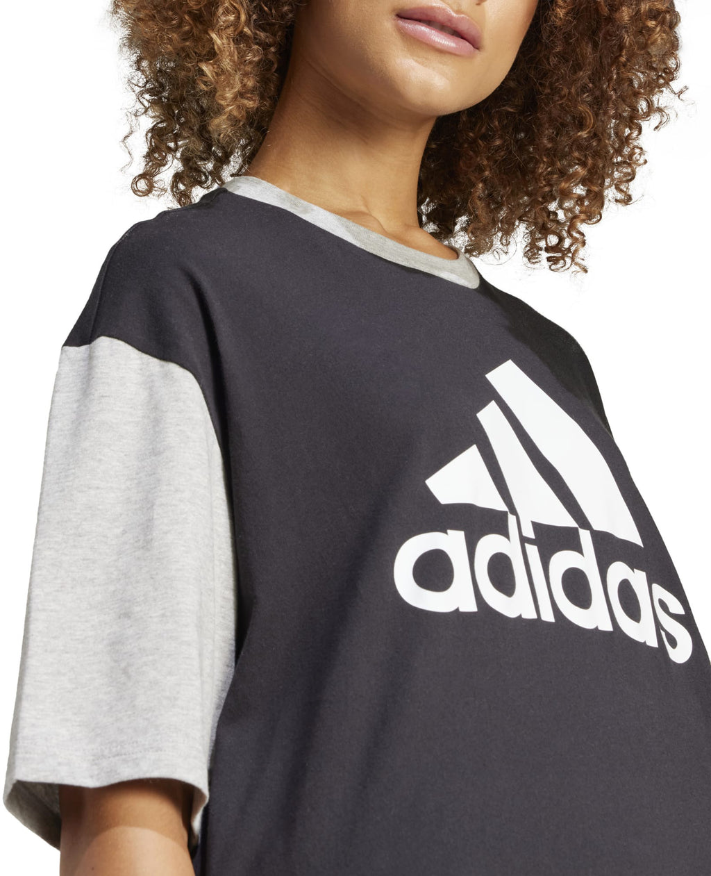 Essentials Big Logo BF shirt