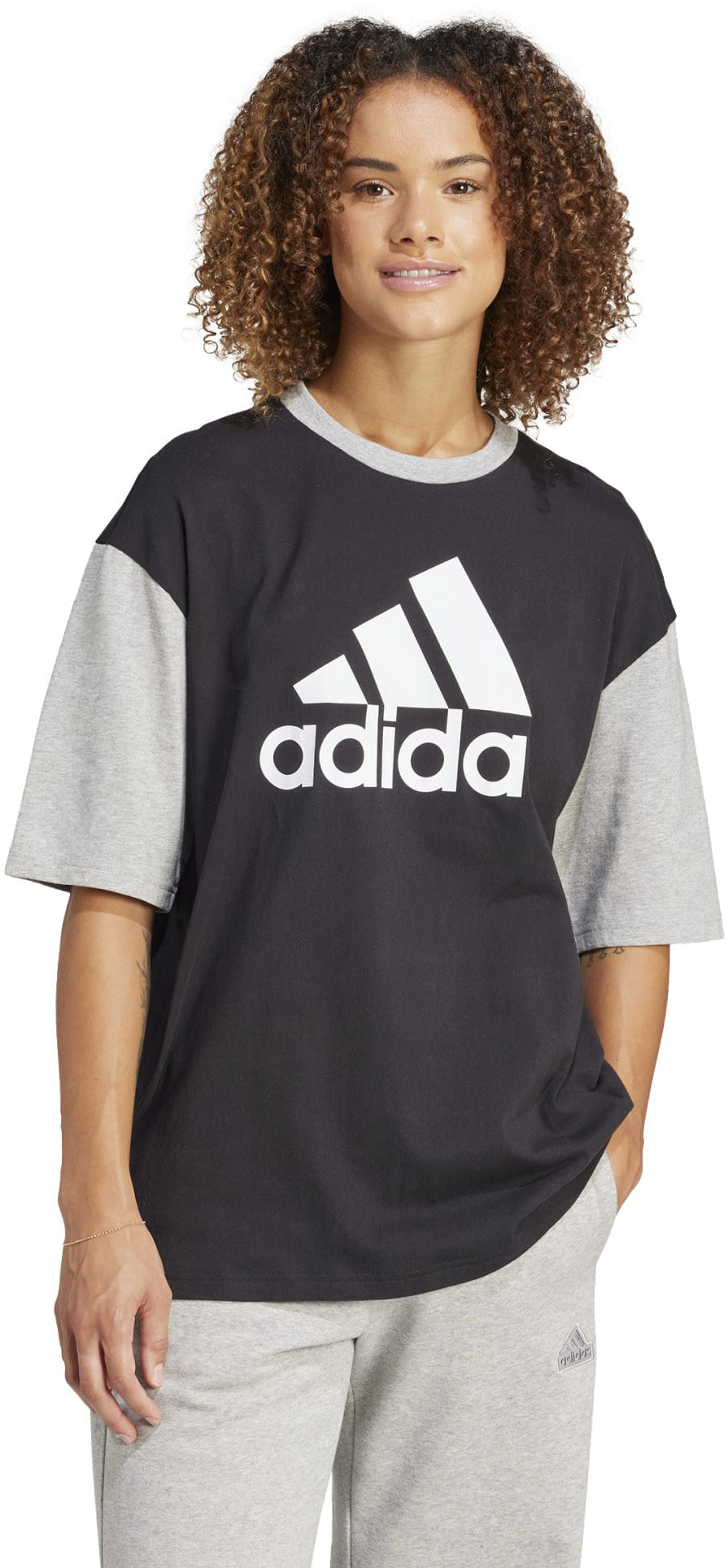 Essentials Big Logo BF shirt