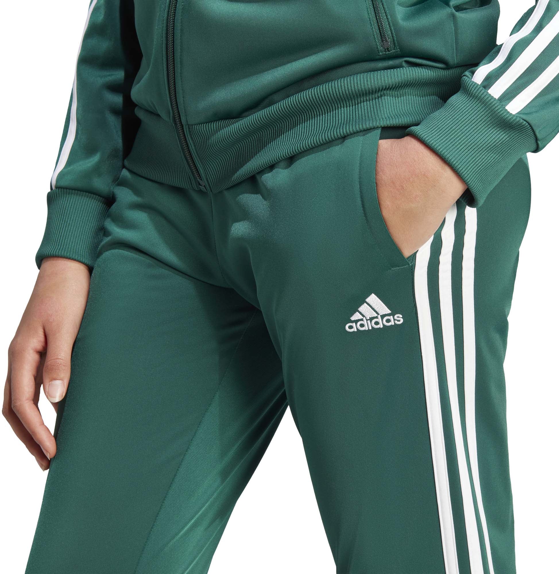 Essentials 3-Stripes trainingspak – INTERSPORT - Main Image