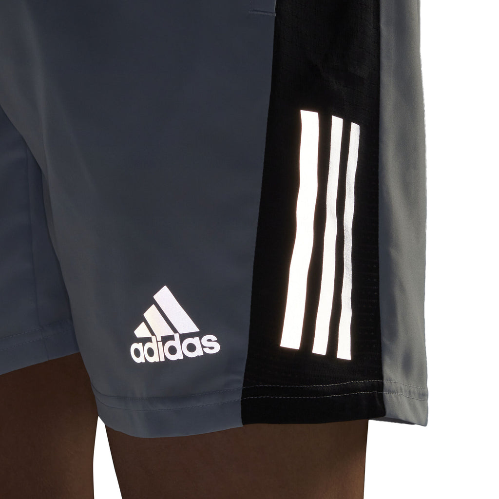Own the Run short