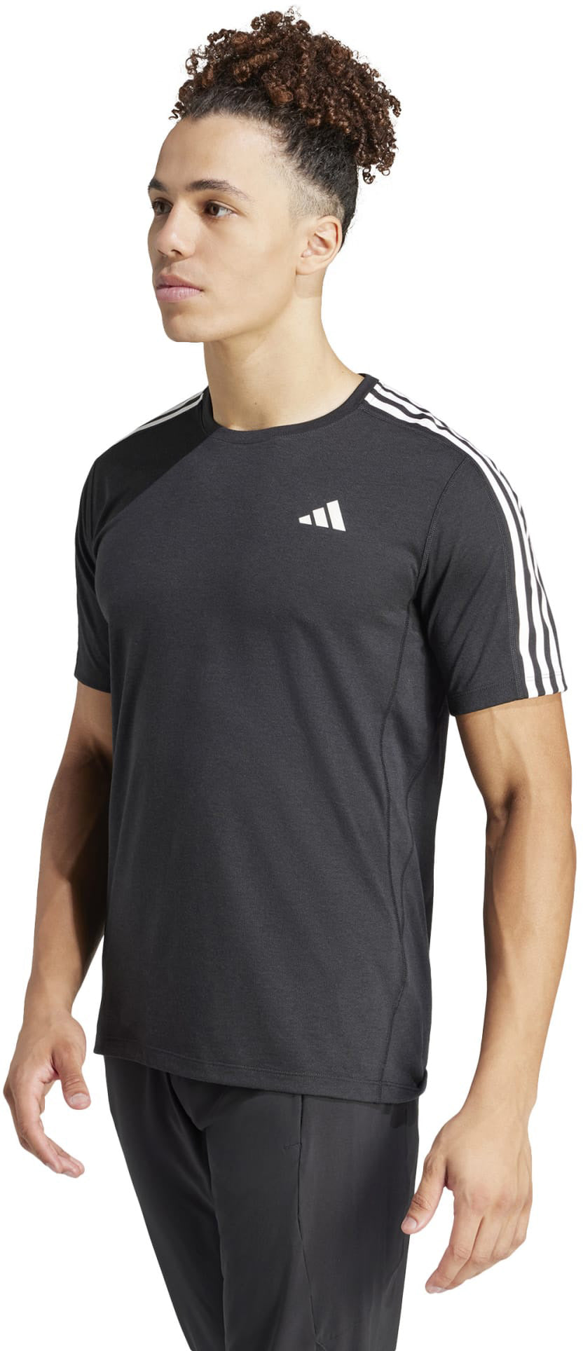 Own the Run 3-Stripes t-shirt