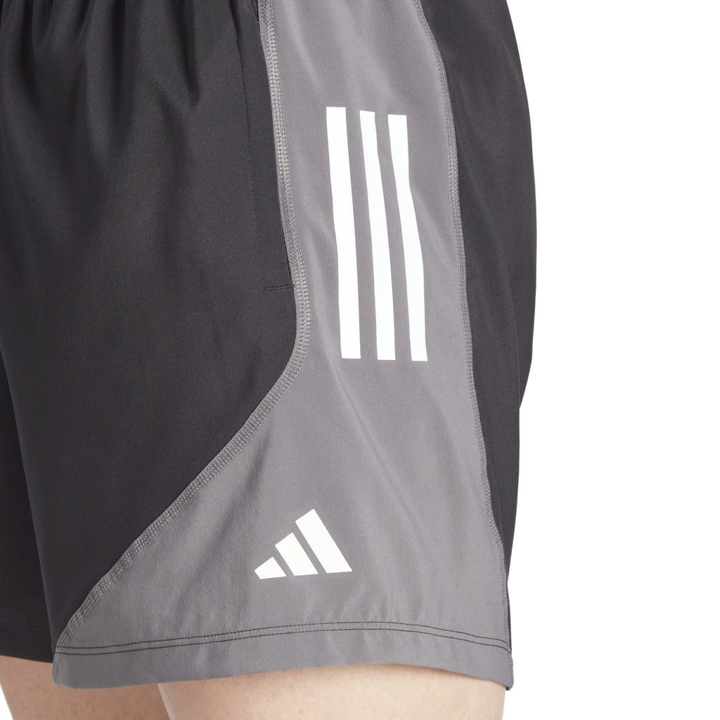 Own The Run Colorblock short