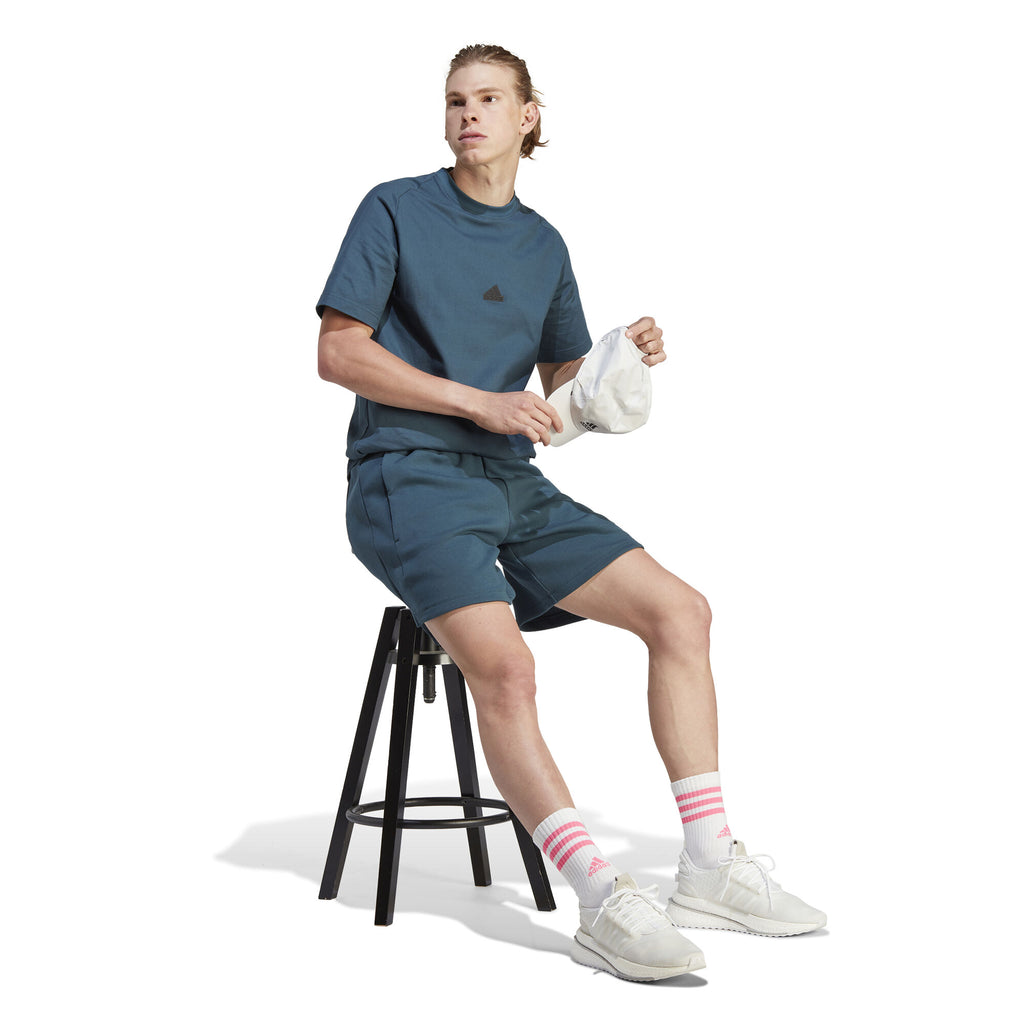 Z.N.E short