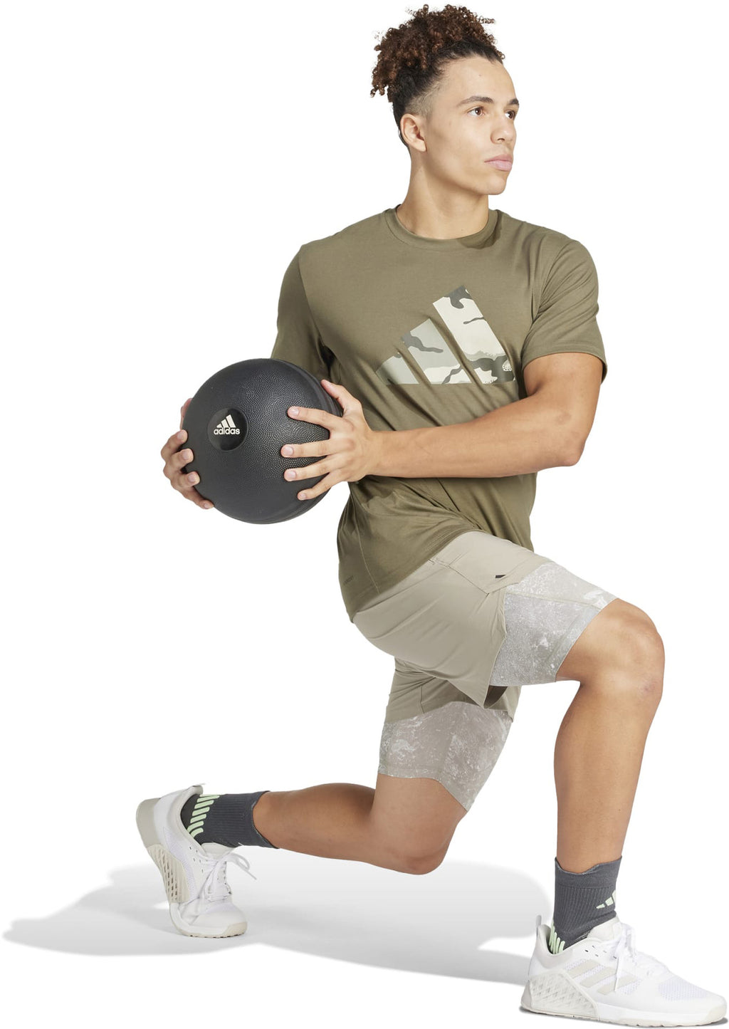 Train Essentials Seasonal Brand Love Camo t-shirt