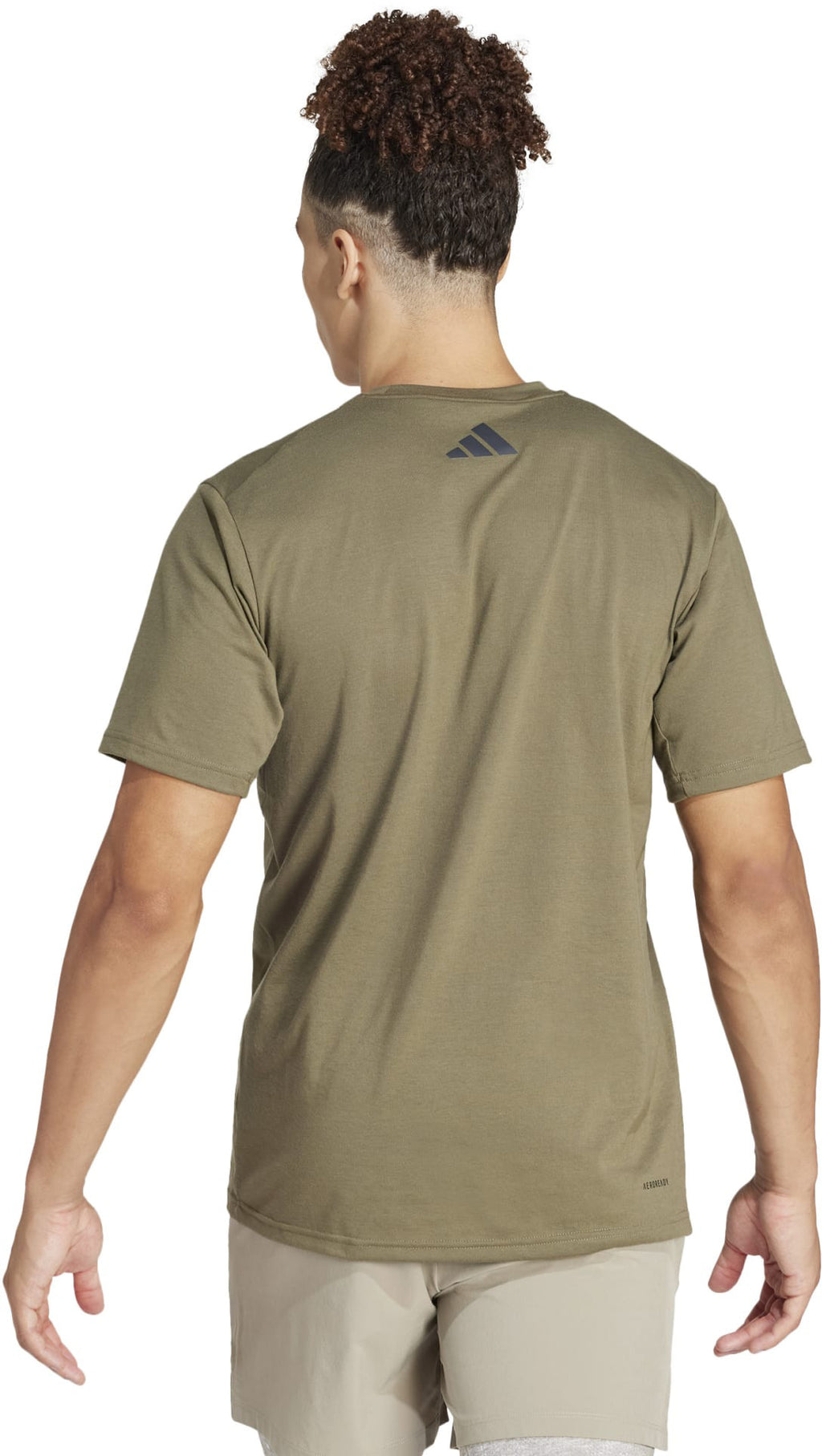 Train Essentials Seasonal Brand Love Camo t-shirt