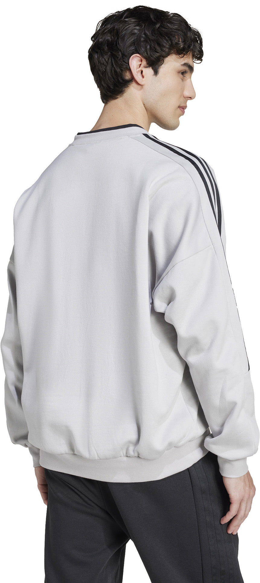 House of Tiro Fleece sweater