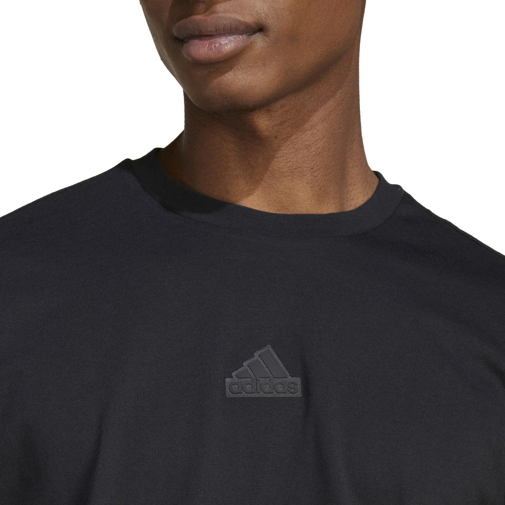 Brand Love Signature Graphic shirt