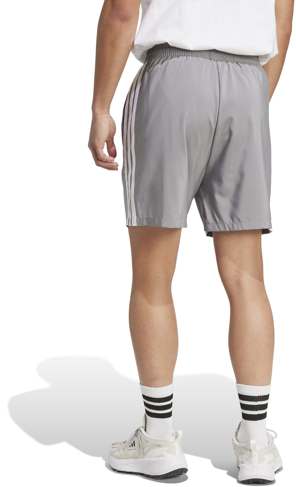 Essentials 3-Stripes Chelsea short