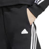 3 stripes short