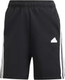 3 stripes short