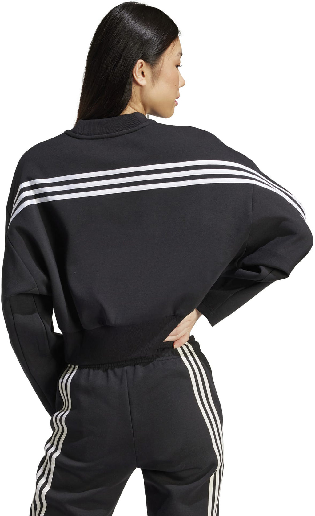 3 stripes sweater