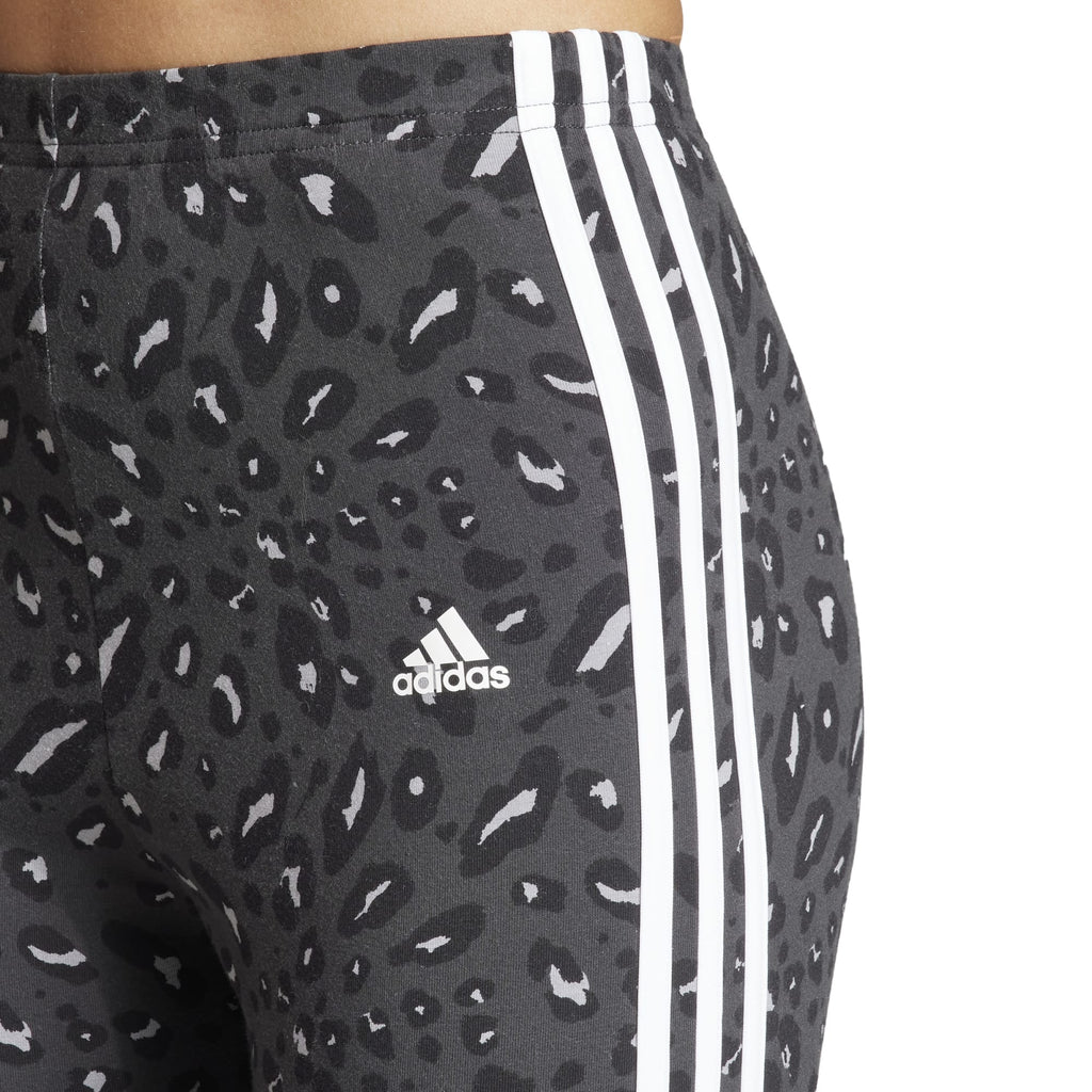 Essentials 3-Stripes Animal Print Legging