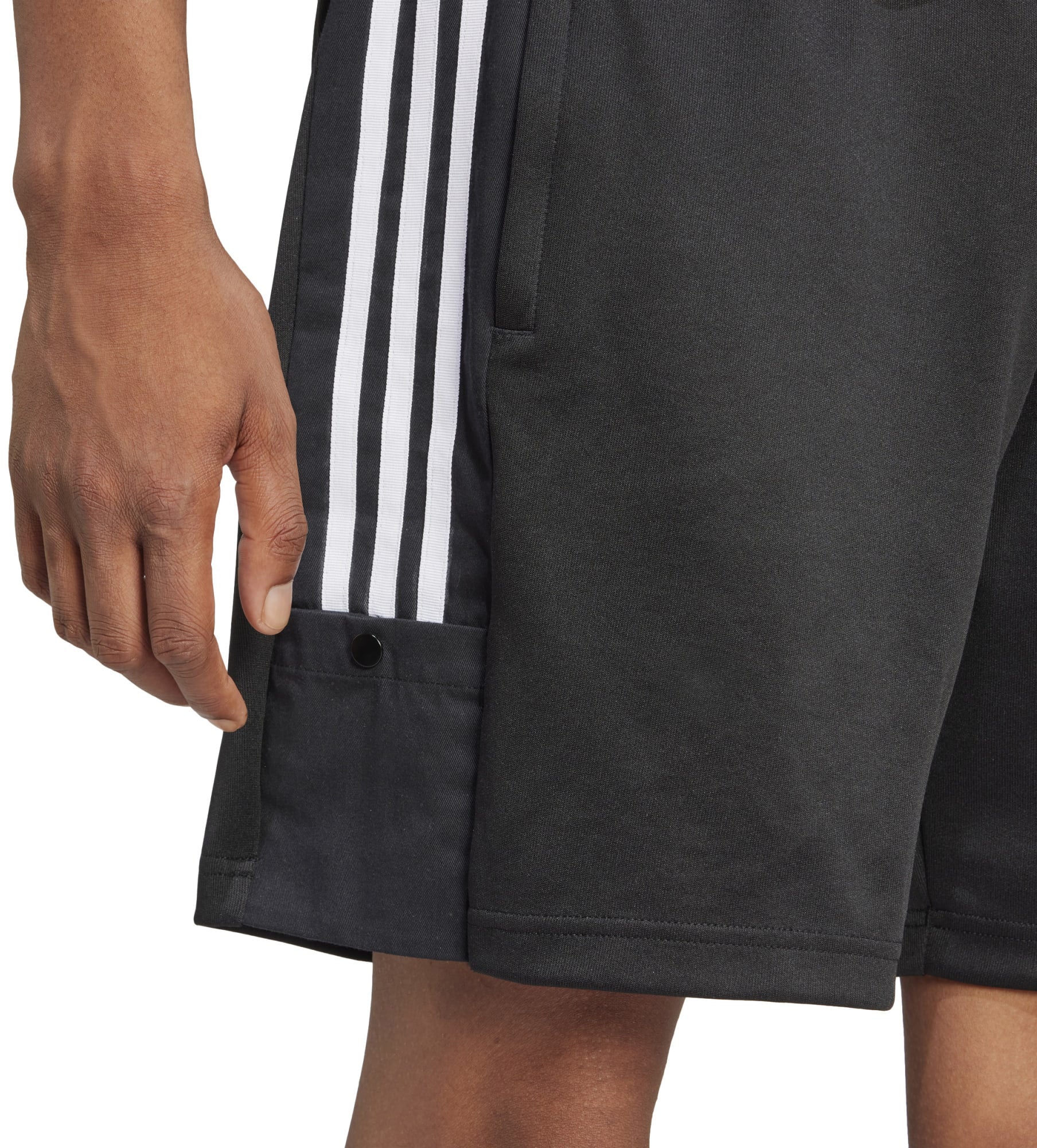 Tiro short