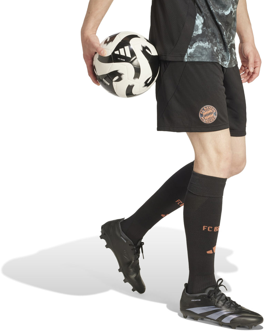 FC Bayern München 24/25 uitshort