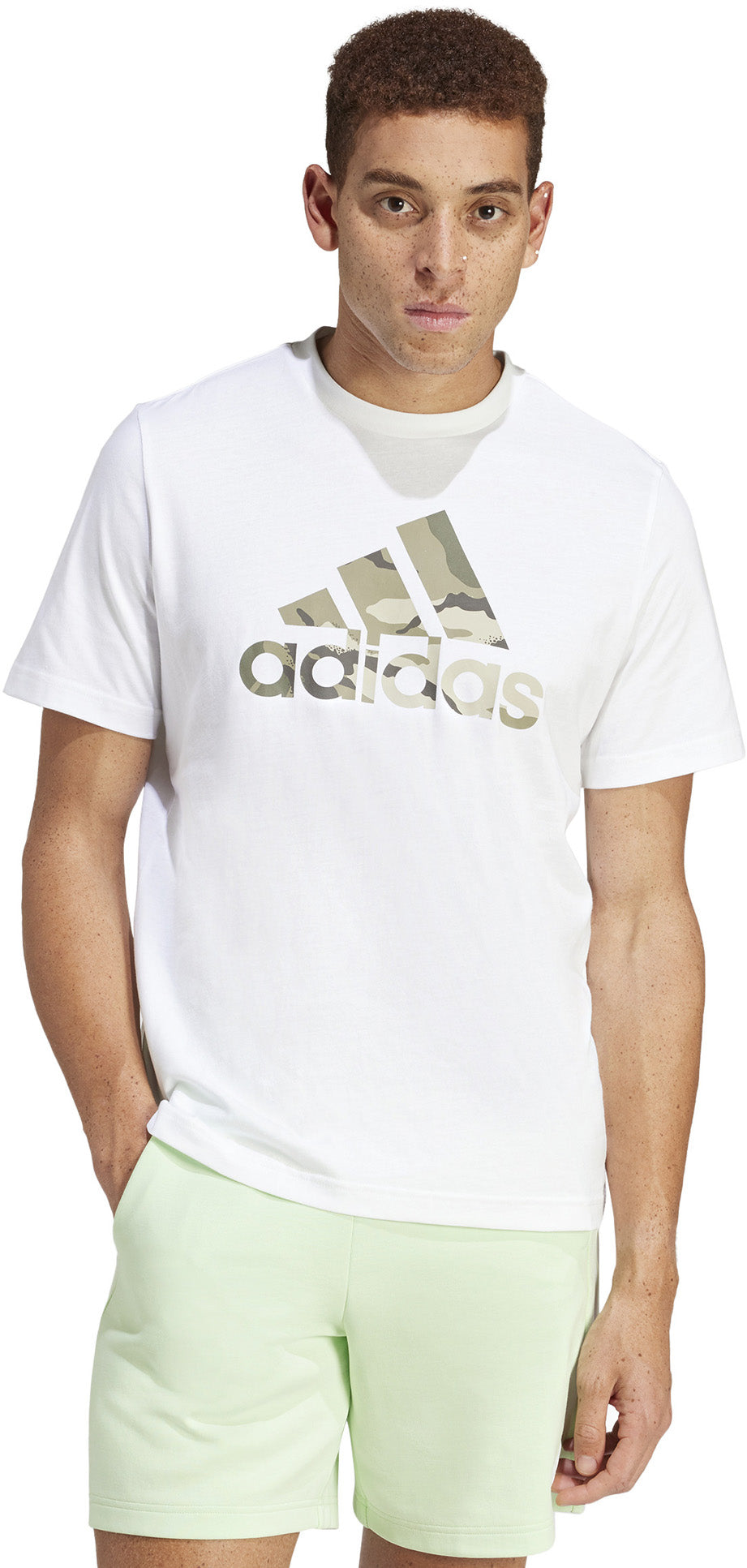 Camo Badge of Sport Graphic t-shirt