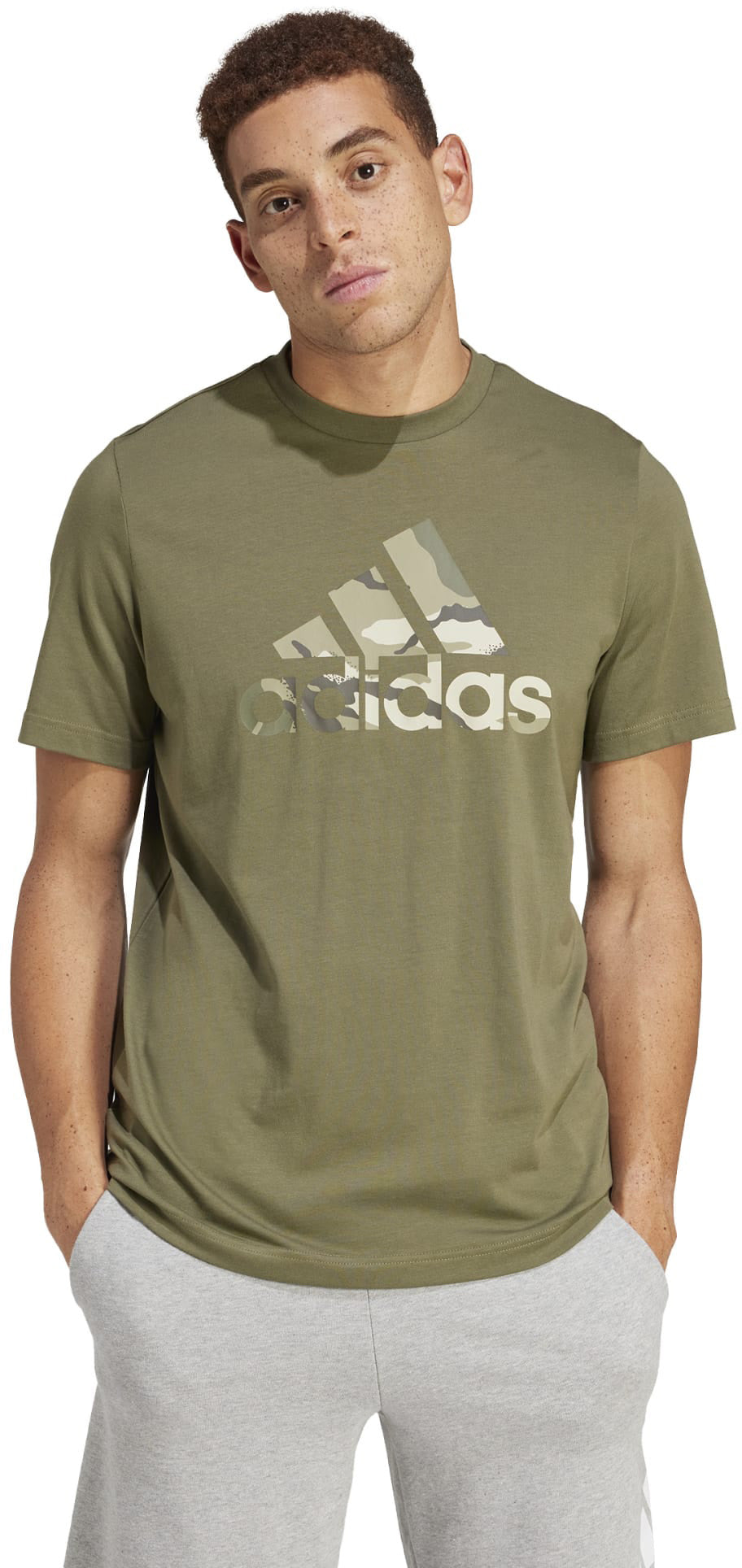 Camo Badge of Sport Graphic t-shirt
