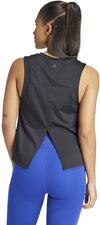 Studio Tank top