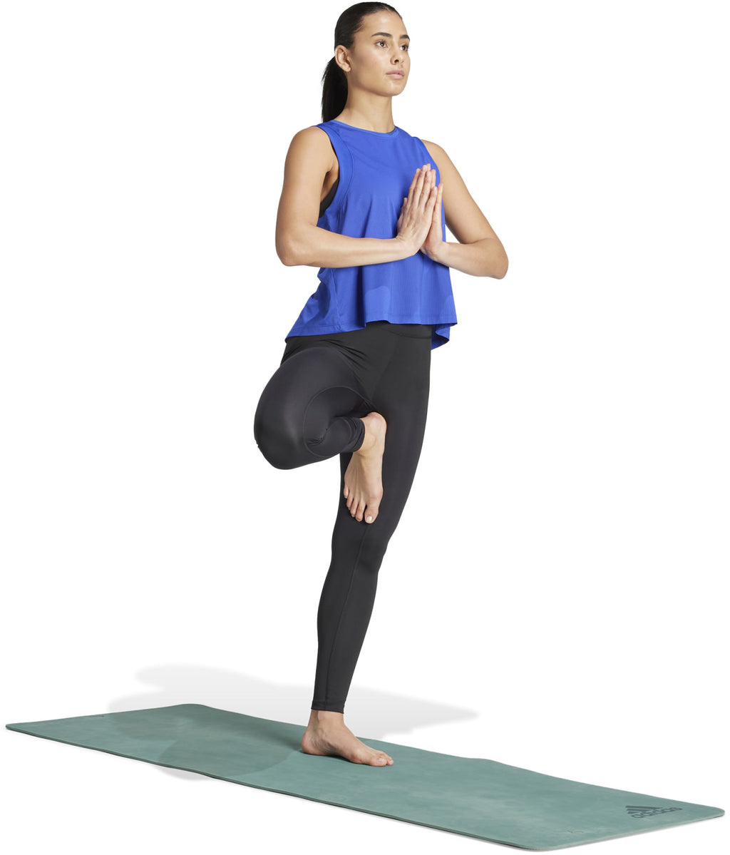 Studio Tank top