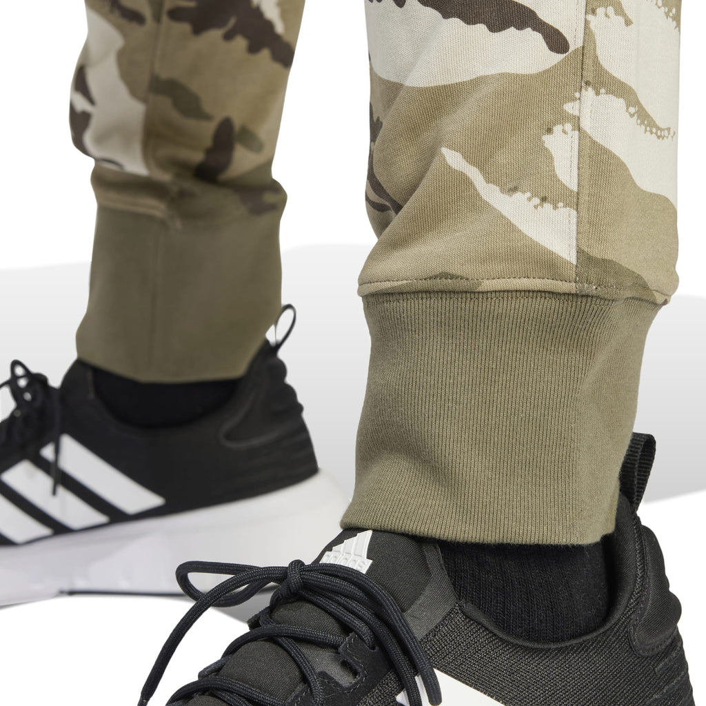 Seasonal Essentials Camouflage broek