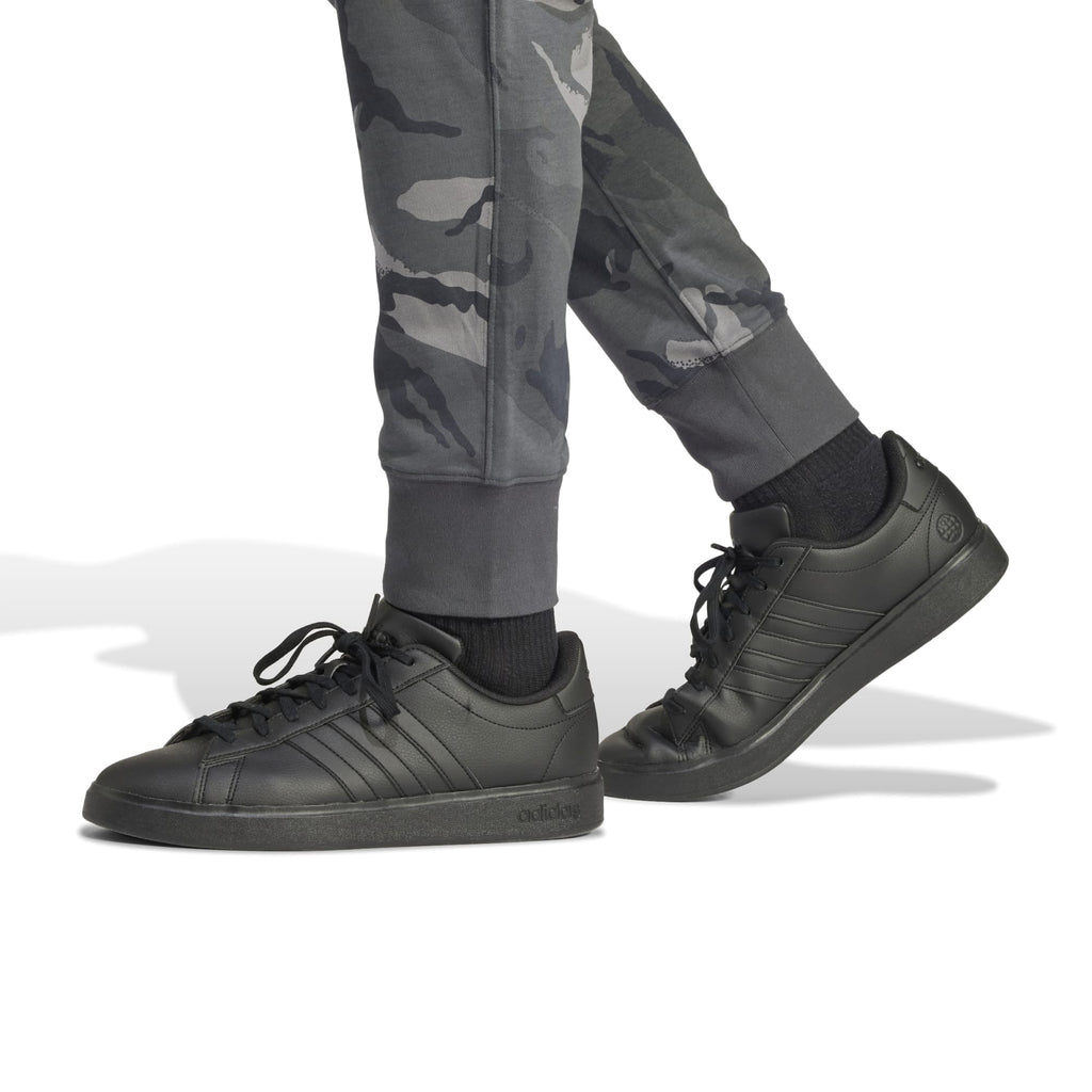 Seasonal Essentials Camouflage broek
