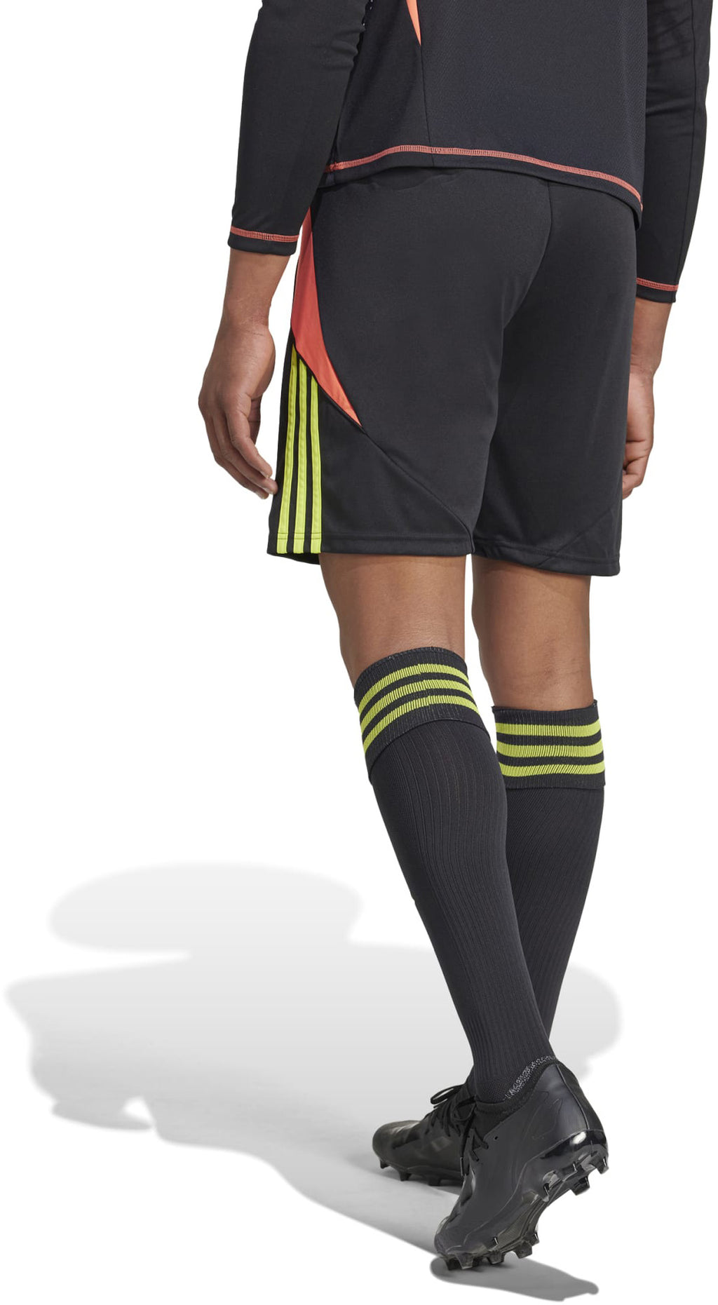 Tiro24 short