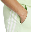 Future Icons 3-Stripes short