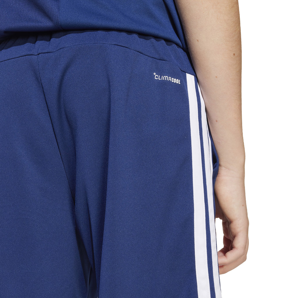Train Essentials 3-Stripes kids Short
