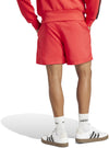Essentials Small Logo Chelsea Short