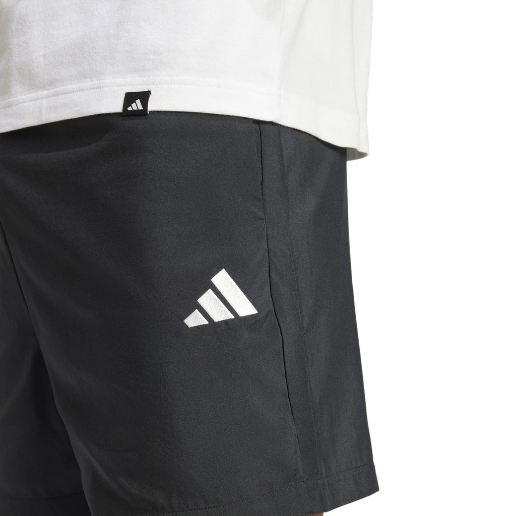 Essentials Small Logo Chelsea Short