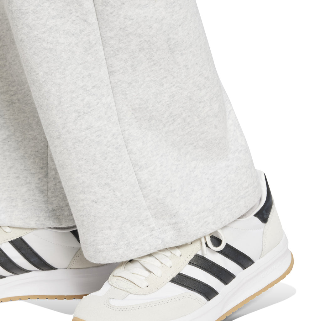 Essentials Small Logo Feel Cozy Open-Hem broek