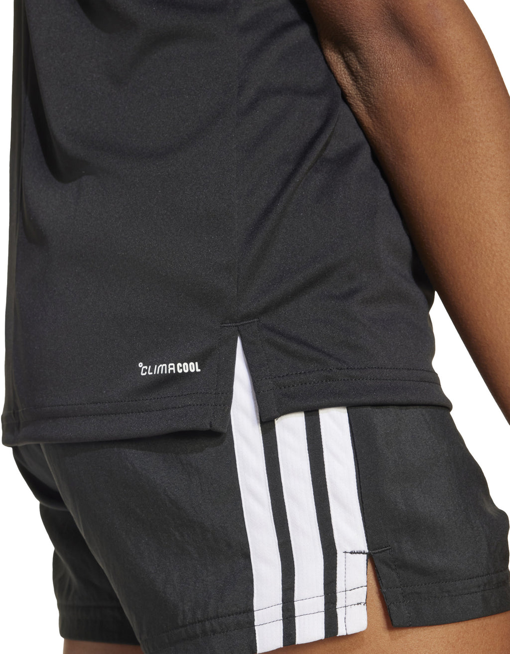 Training Essentials 3-Stripes kids t-shirt