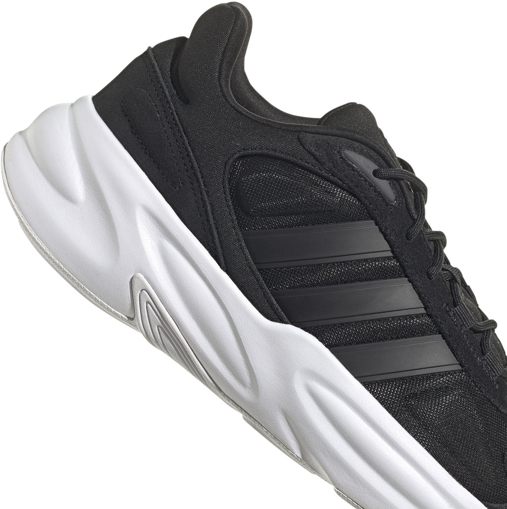 Ozelle Cloudfoam sneakers