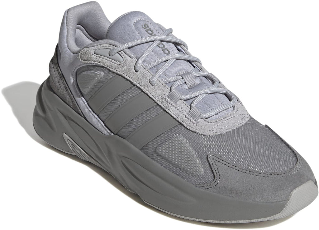Ozelle Cloudfoam sneakers