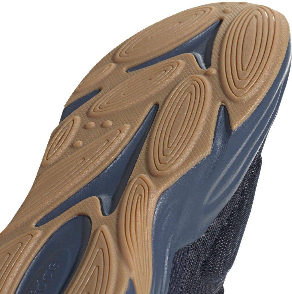 Ozelle Cloudfoam sneakers