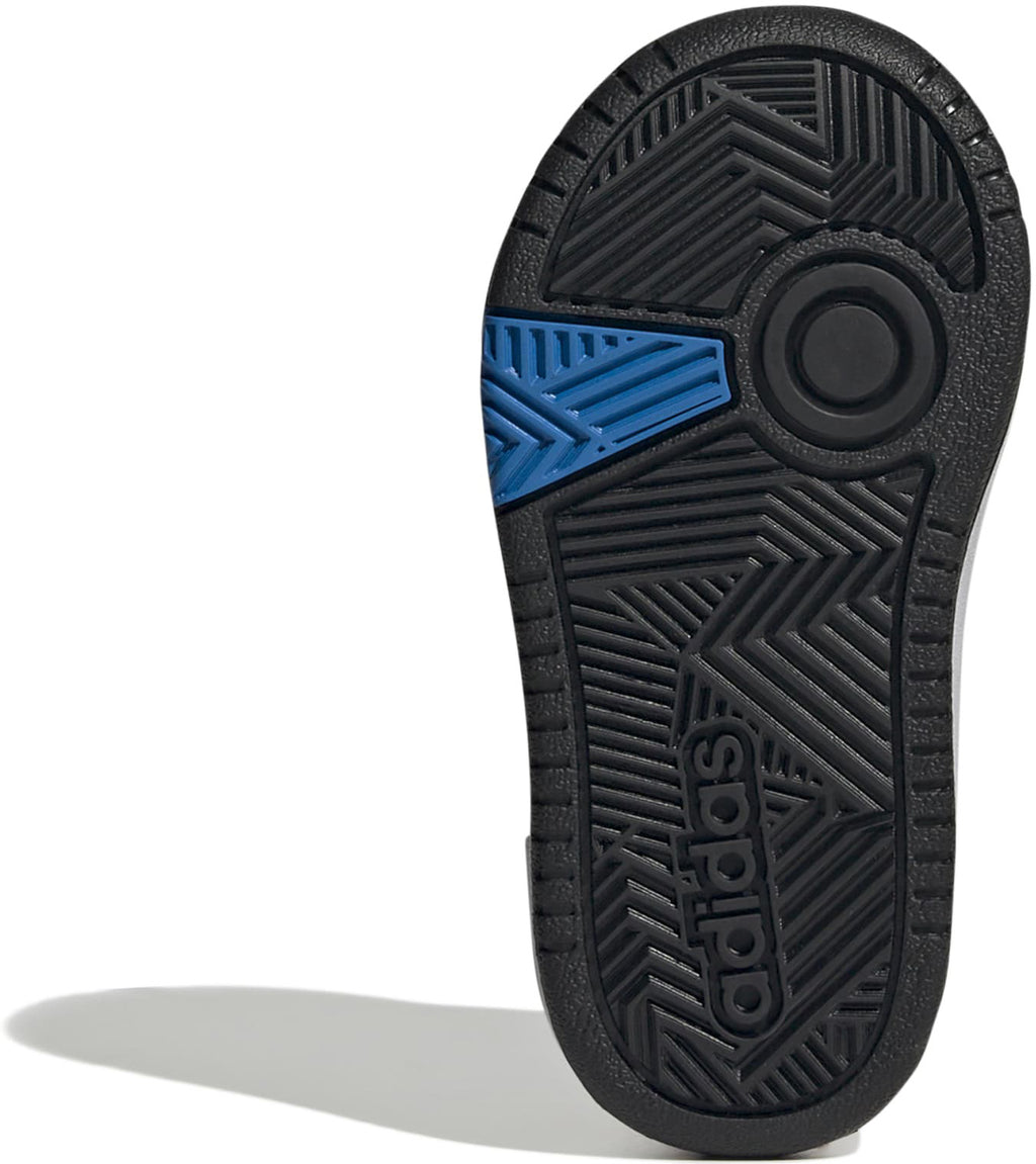 Hoops sneakers