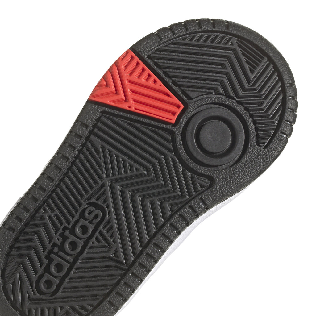 Hoops sneakers