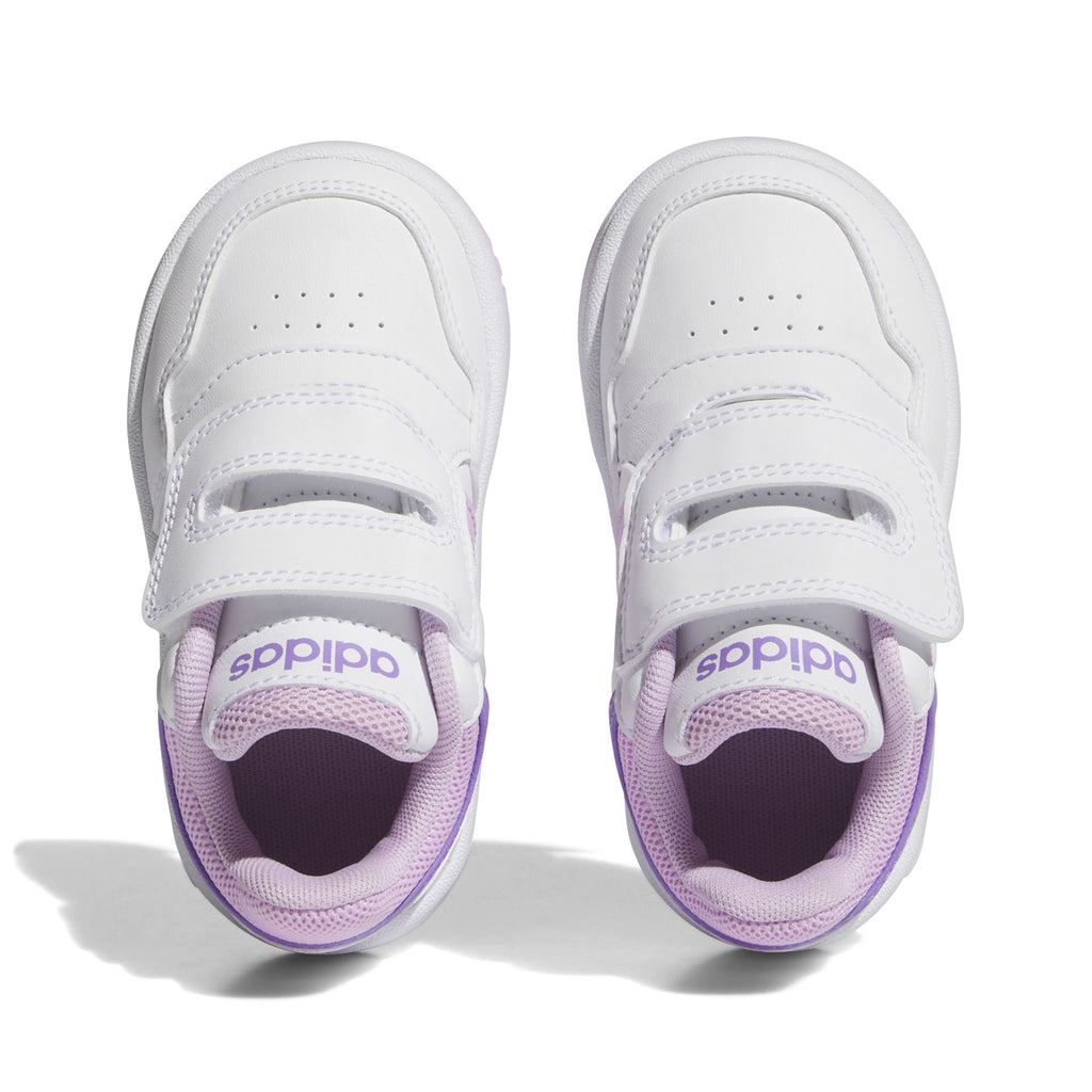 Hoops sneakers