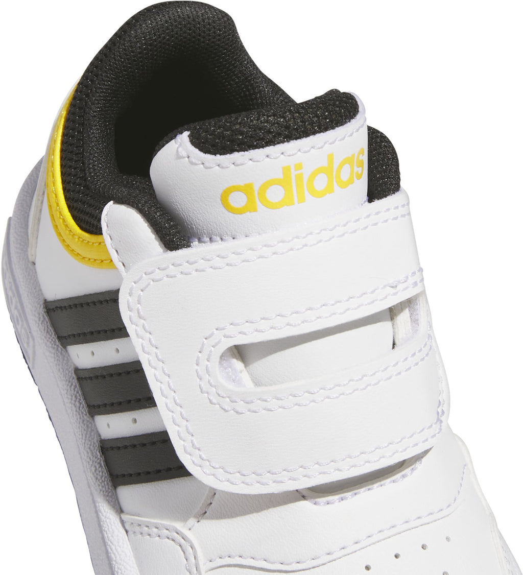 Hoops sneakers