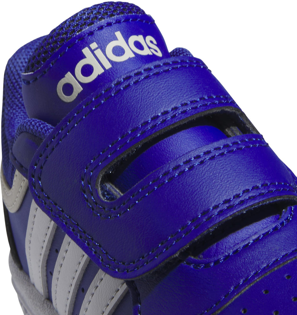 Hoops sneakers
