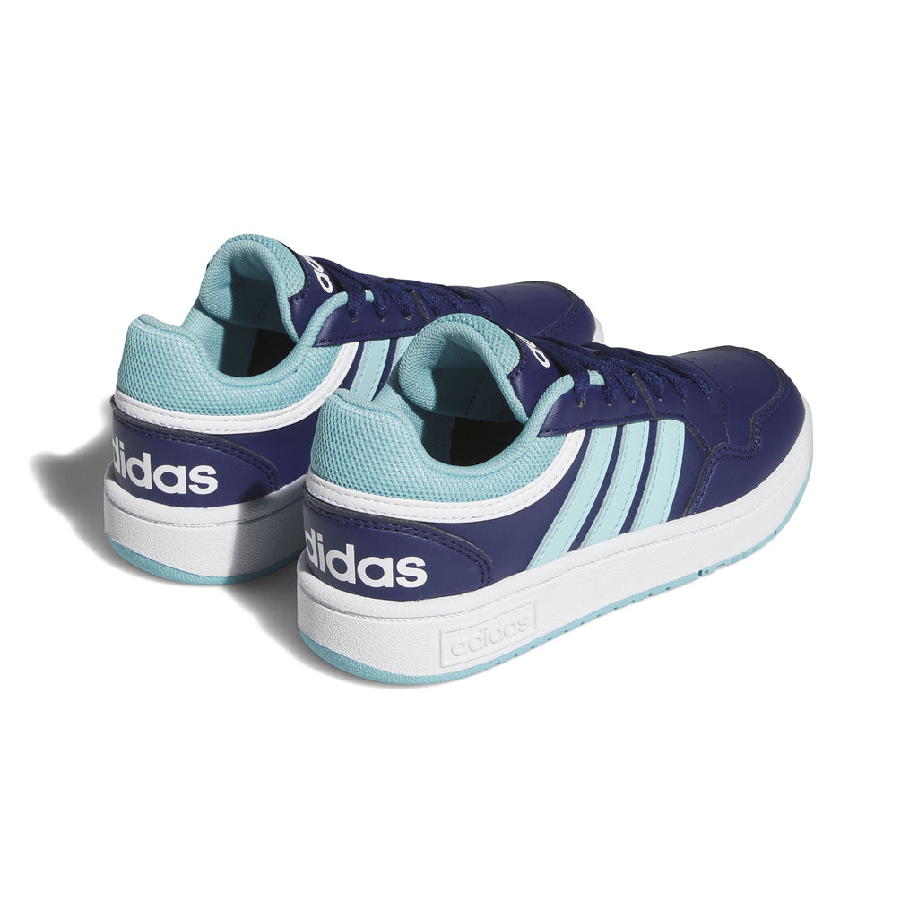 Hoops sneakers